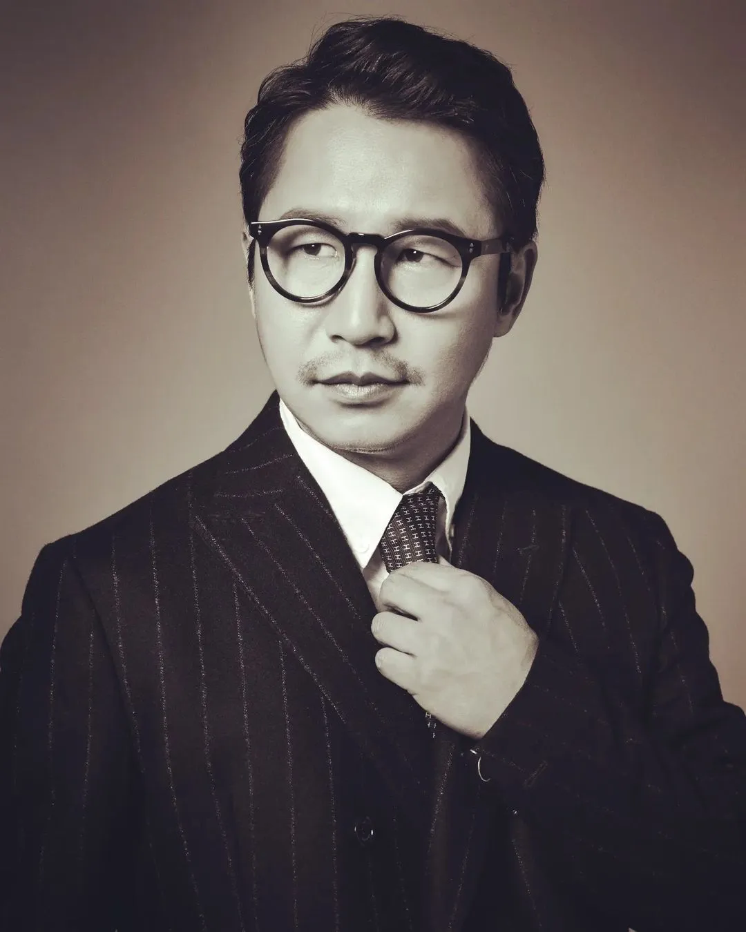 심현섭